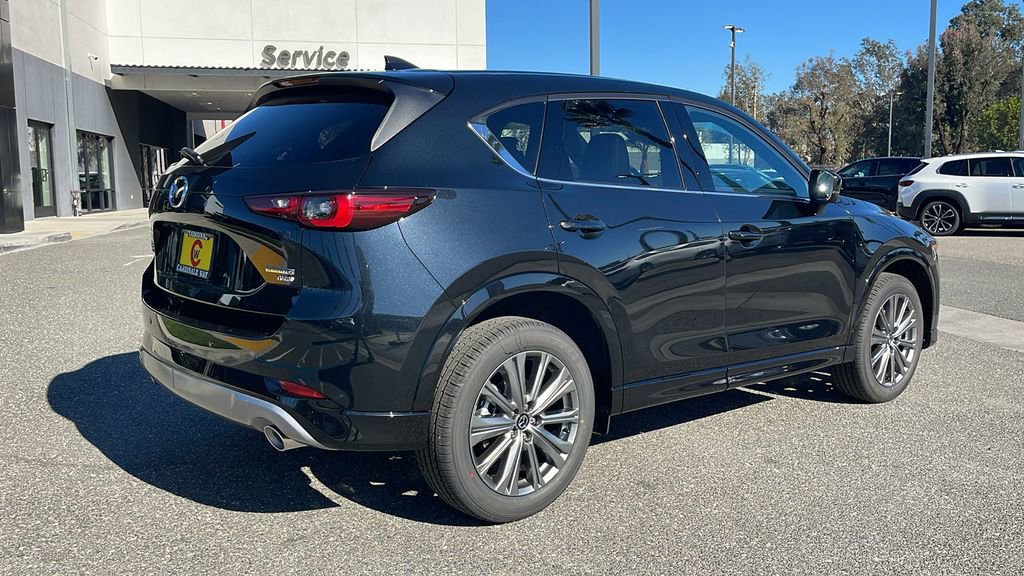 New 2025 MAZDA CX-5 Signature image 7