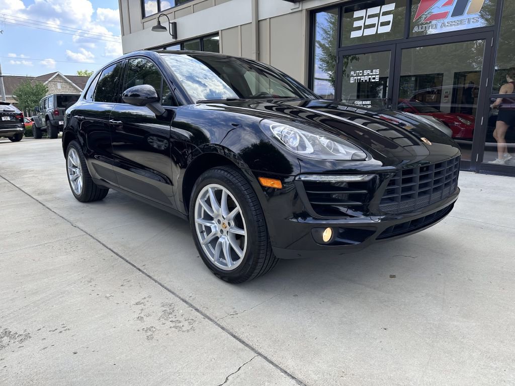 Used 2017 Porsche Macan image 3