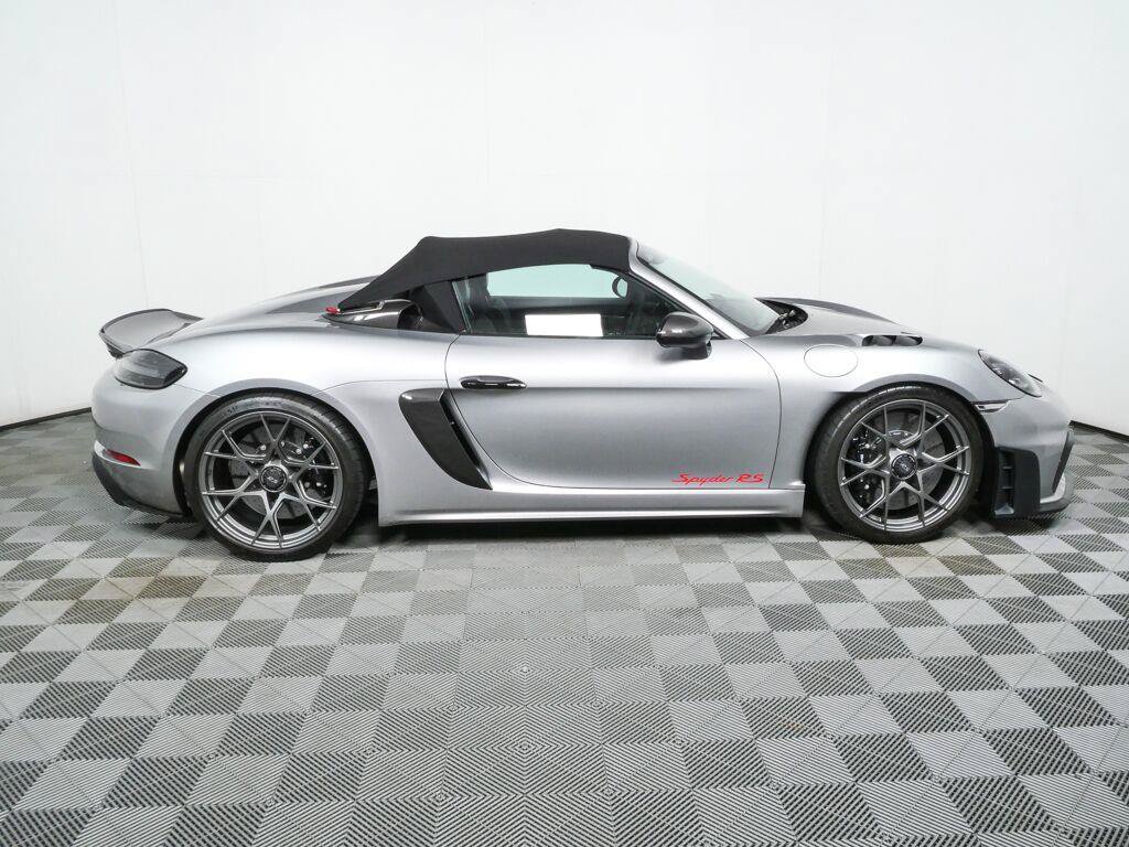 Certified 2025 Porsche 718 Boxster Spyder RS RWD image 29