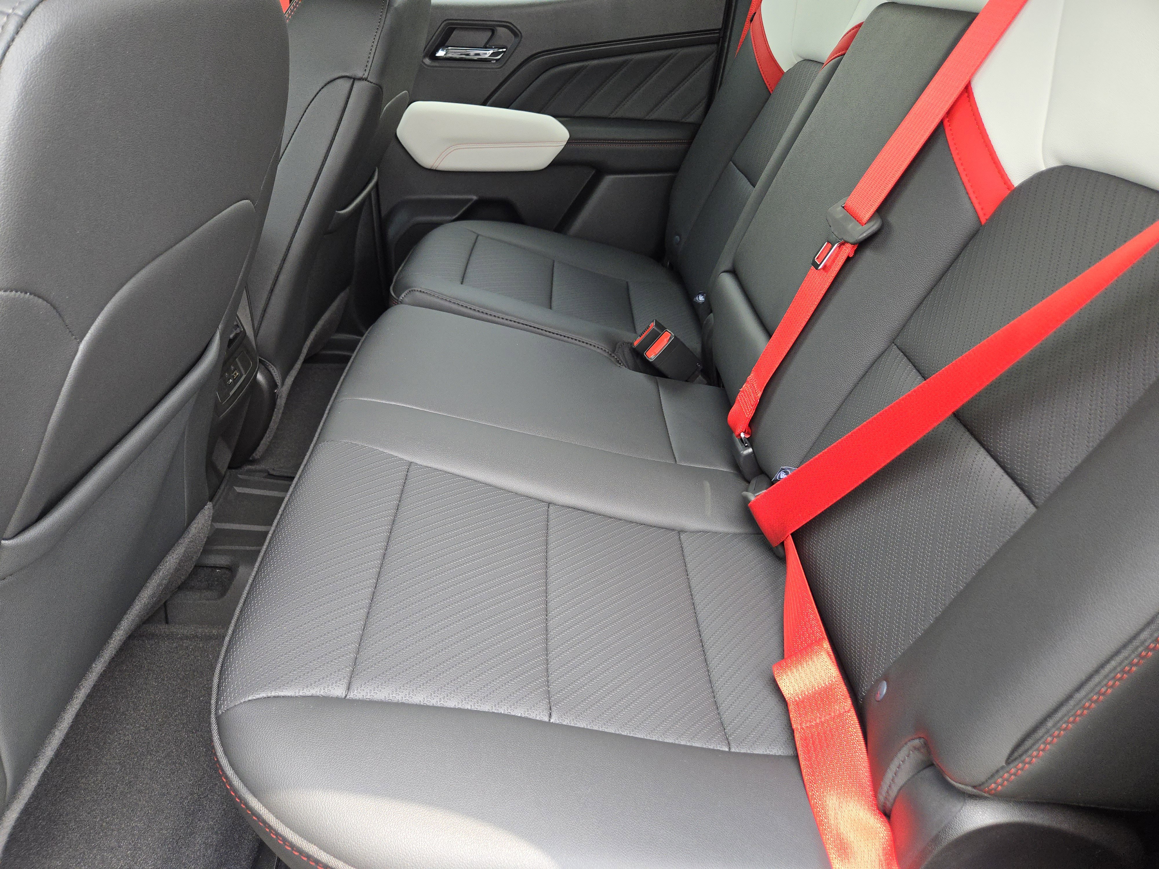 New 2026 GMC Canyon AT4X AWD/4WD image 20