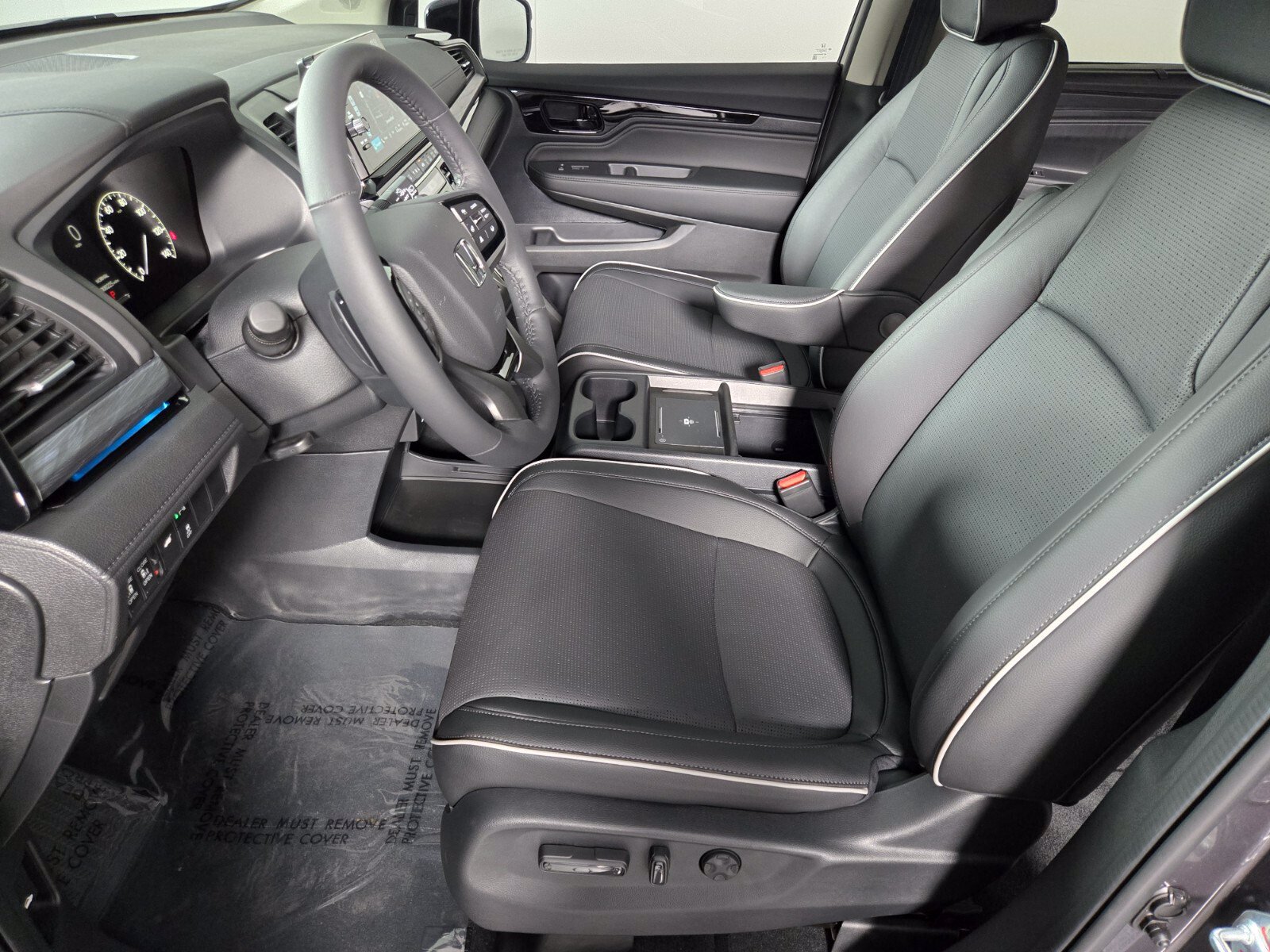 Used 2026 Honda Odyssey Elite image 11