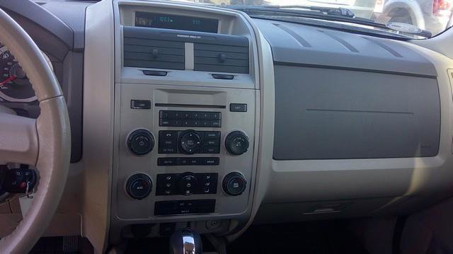 Used 2011 Ford Escape 4WD Hybrid image 7