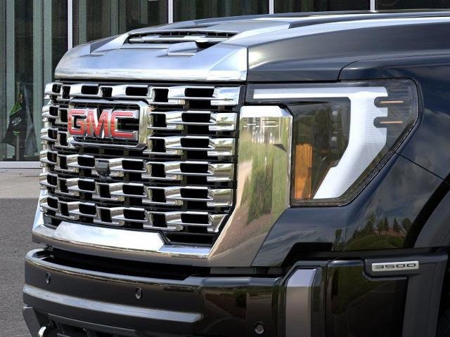 New 2026 GMC Sierra 3500 Denali w/ Technology Package image 13