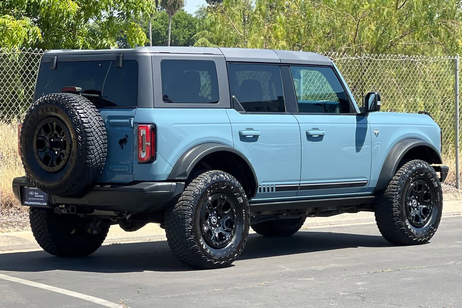 Used 2021 Ford Bronco First Edition AWD/4WD image 2