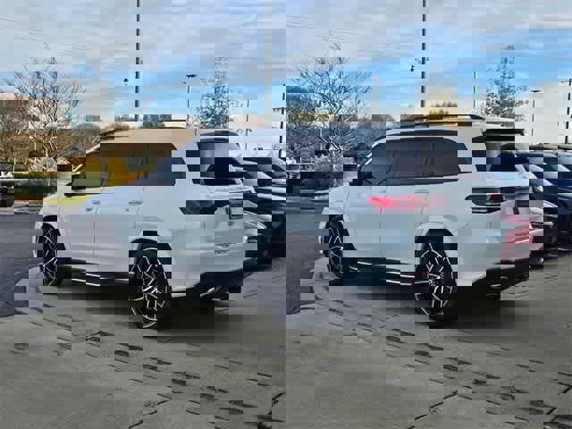 Used 2023 Mercedes-Benz GLS 580 4MATIC image 5