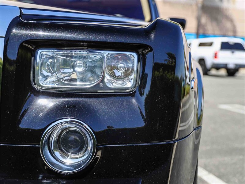 Used 2009 Rolls-Royce Phantom Sedan image 14