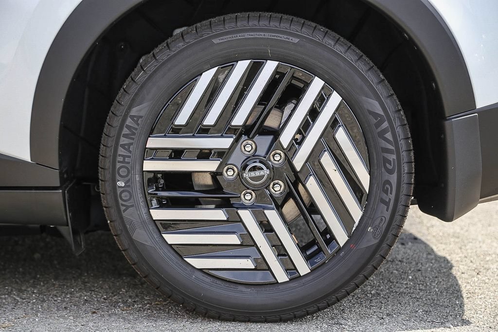 New 2026 Nissan Leaf SV+ w/ Protection Package FWD image 12