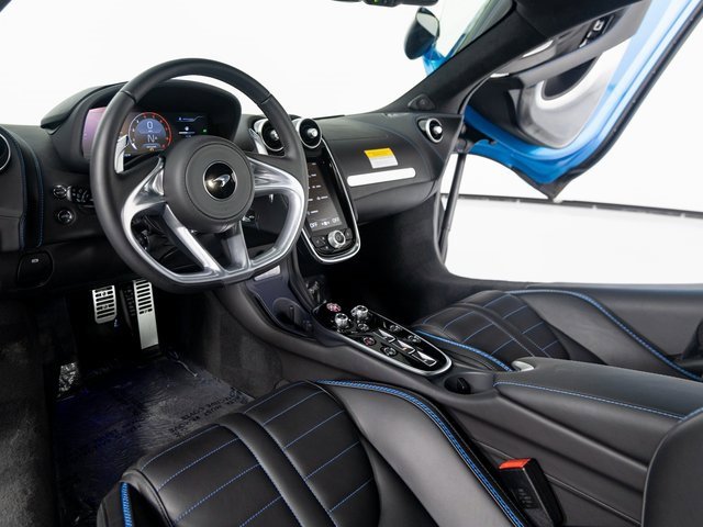 New 2025 McLaren GTS image 14