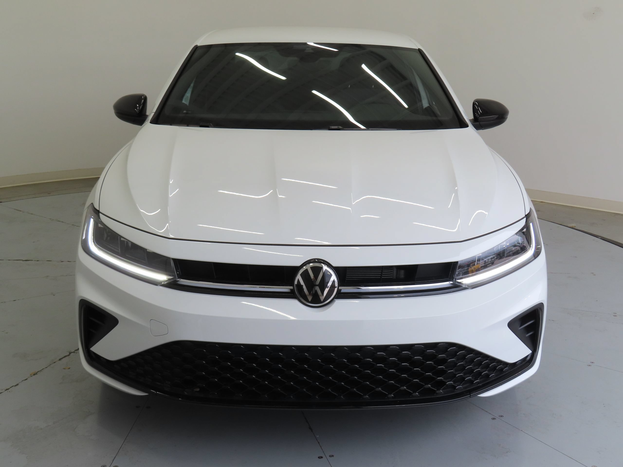 New 2026 Volkswagen Jetta Sport FWD image 9