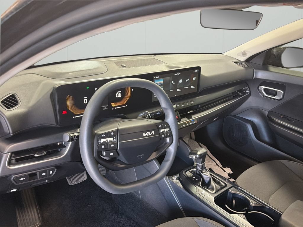 Used 2026 Kia K4 FWD image 39