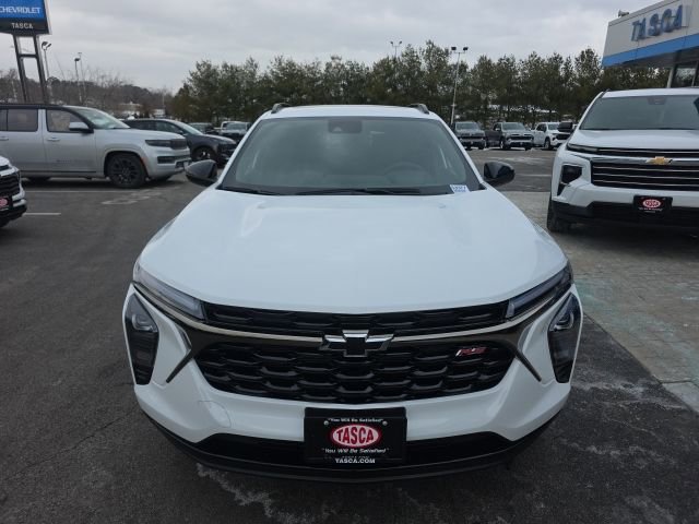 New 2026 Chevrolet Trax RS w/ Sunroof Package image 2