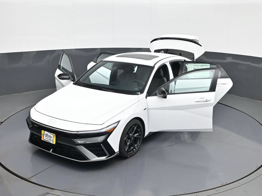 New 2026 Hyundai Elantra N Line FWD image 30