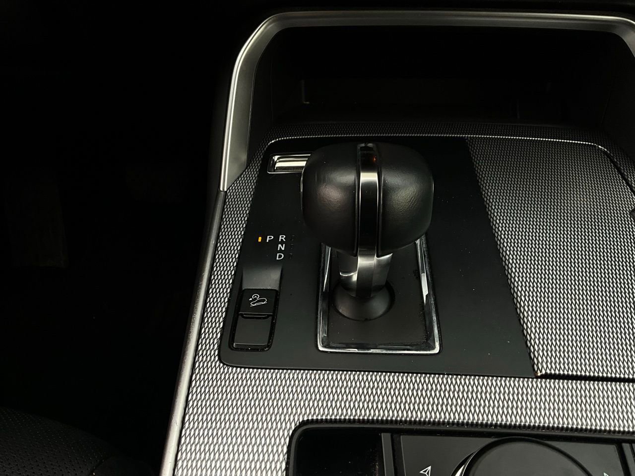 Used 2025 MAZDA CX-90 3.3 Turbo w/ Preferred Package image 25