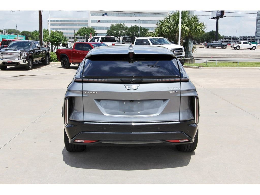 Used 2023 Cadillac Lyriq 2WD image 6