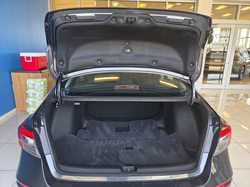 Certified 2025 Honda Civic LX image 9