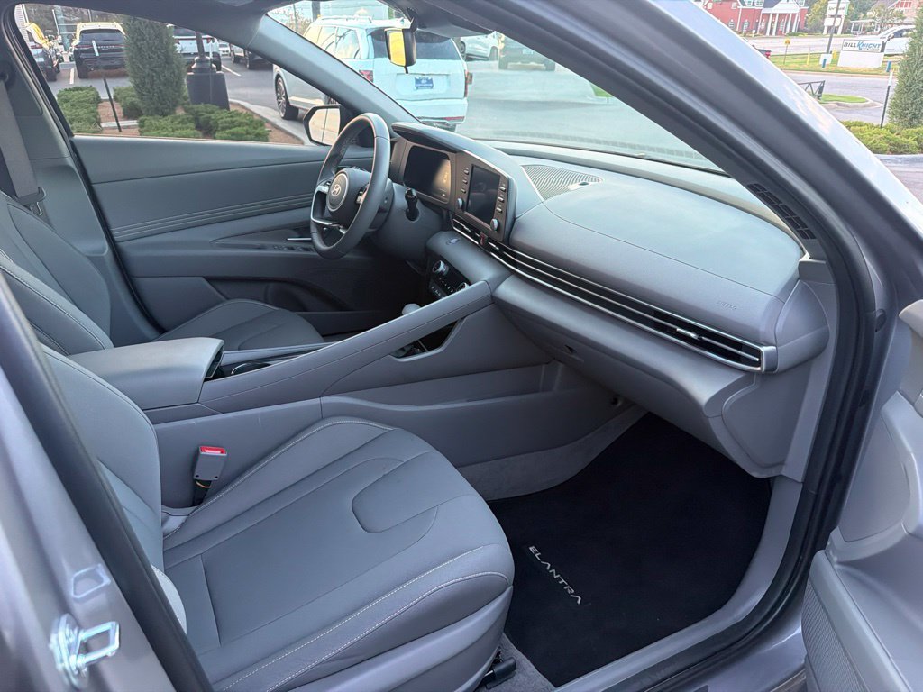 Certified 2026 Hyundai Elantra SEL Sport Premium FWD image 13
