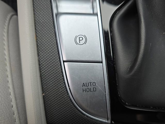 Used 2024 Hyundai Elantra Limited FWD image 29