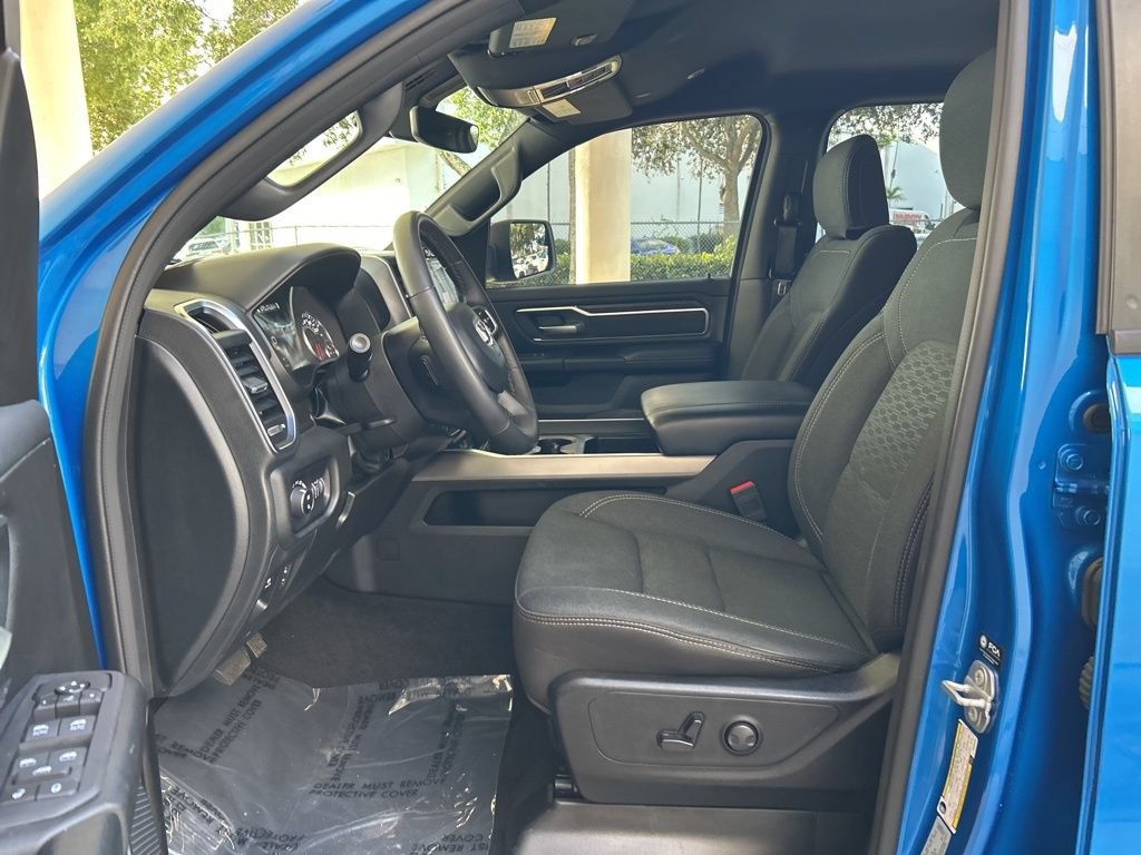 Certified 2025 RAM 1500 Big Horn AWD/4WD image 6