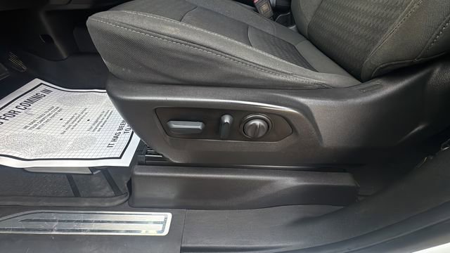 Used 2022 Chevrolet Silverado 2500 LT image 17