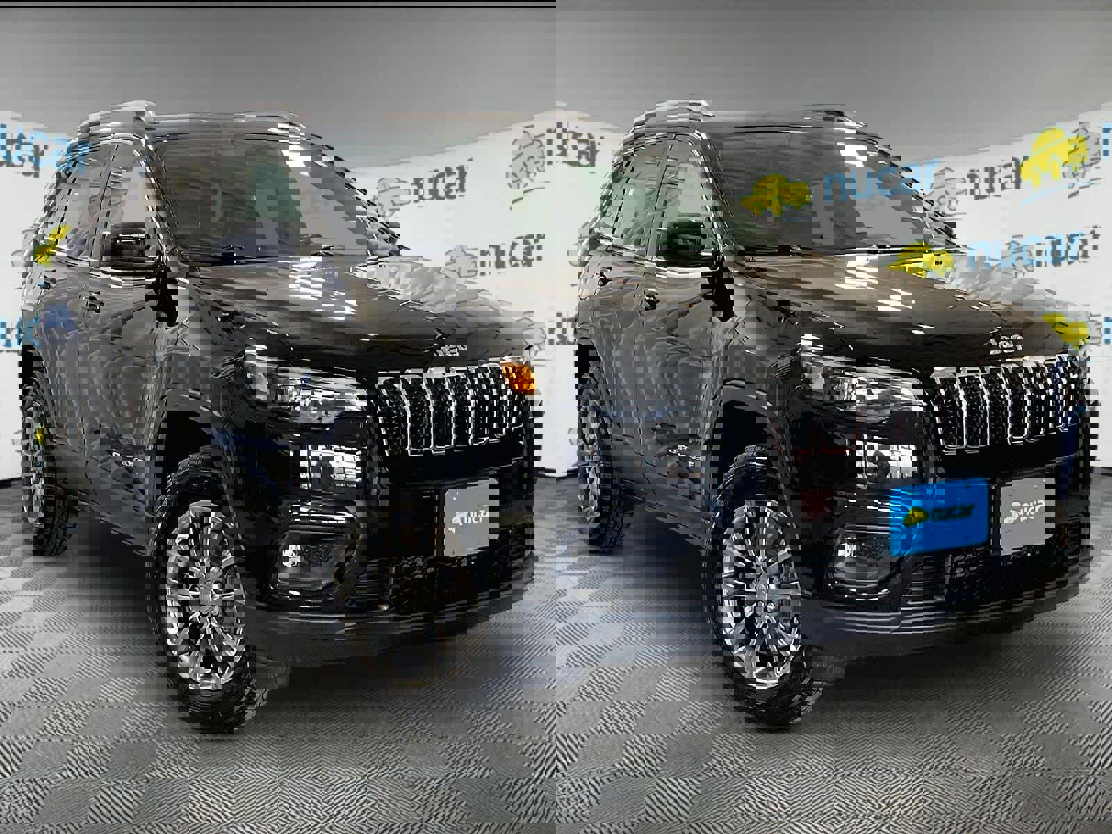 Used 2019 Jeep Cherokee Latitude Plus w/ Comfort/Convenience Group