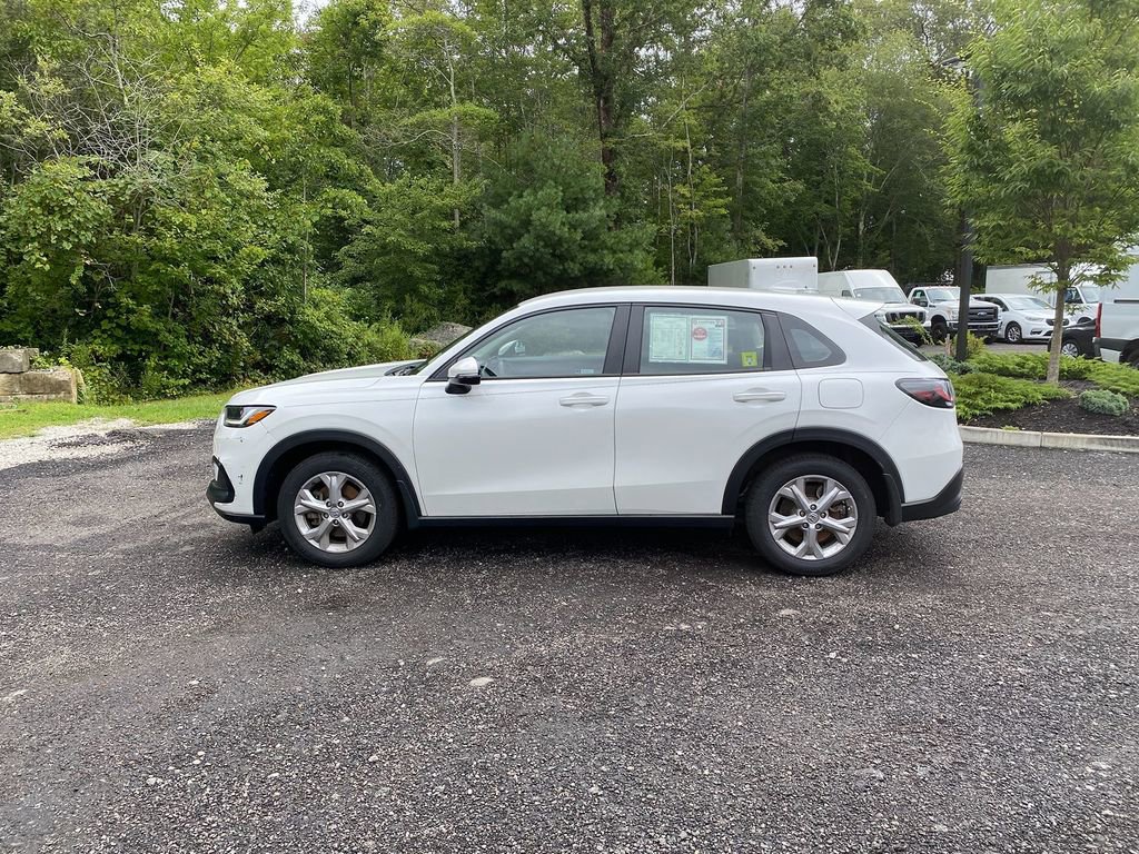 Used 2023 Honda HR-V LX image 9