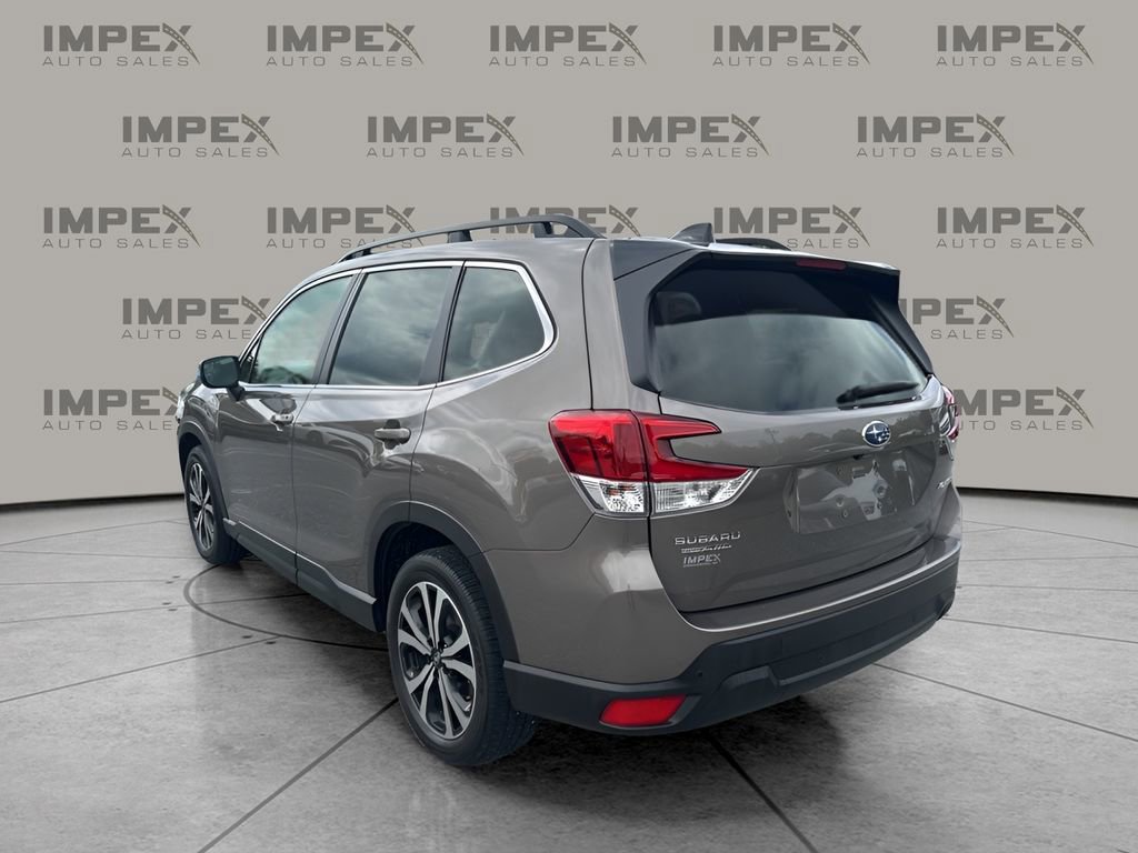 Used 2024 Subaru Forester Limited image 3