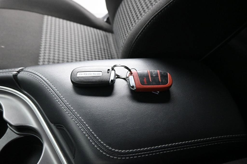 Used 2021 Dodge Challenger R/T Scat Pack RWD image 18