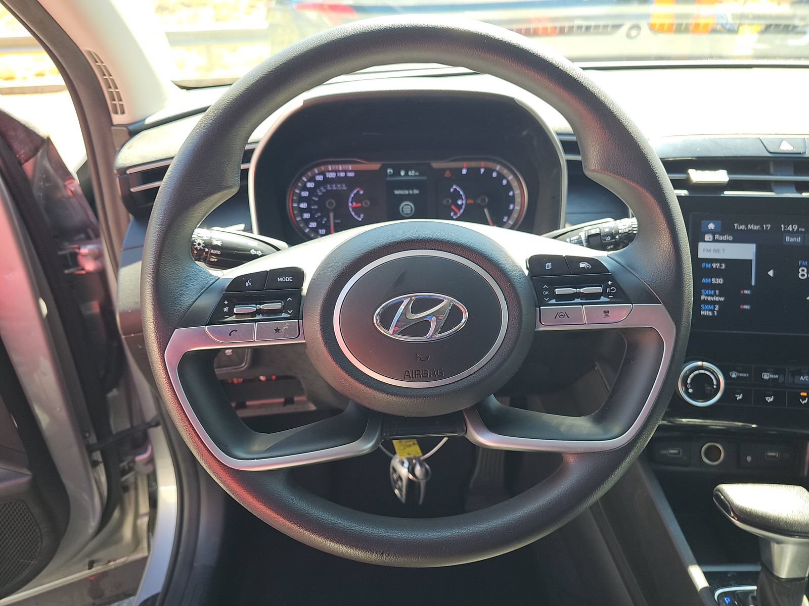 Used 2023 Hyundai Tucson SEL FWD image 11
