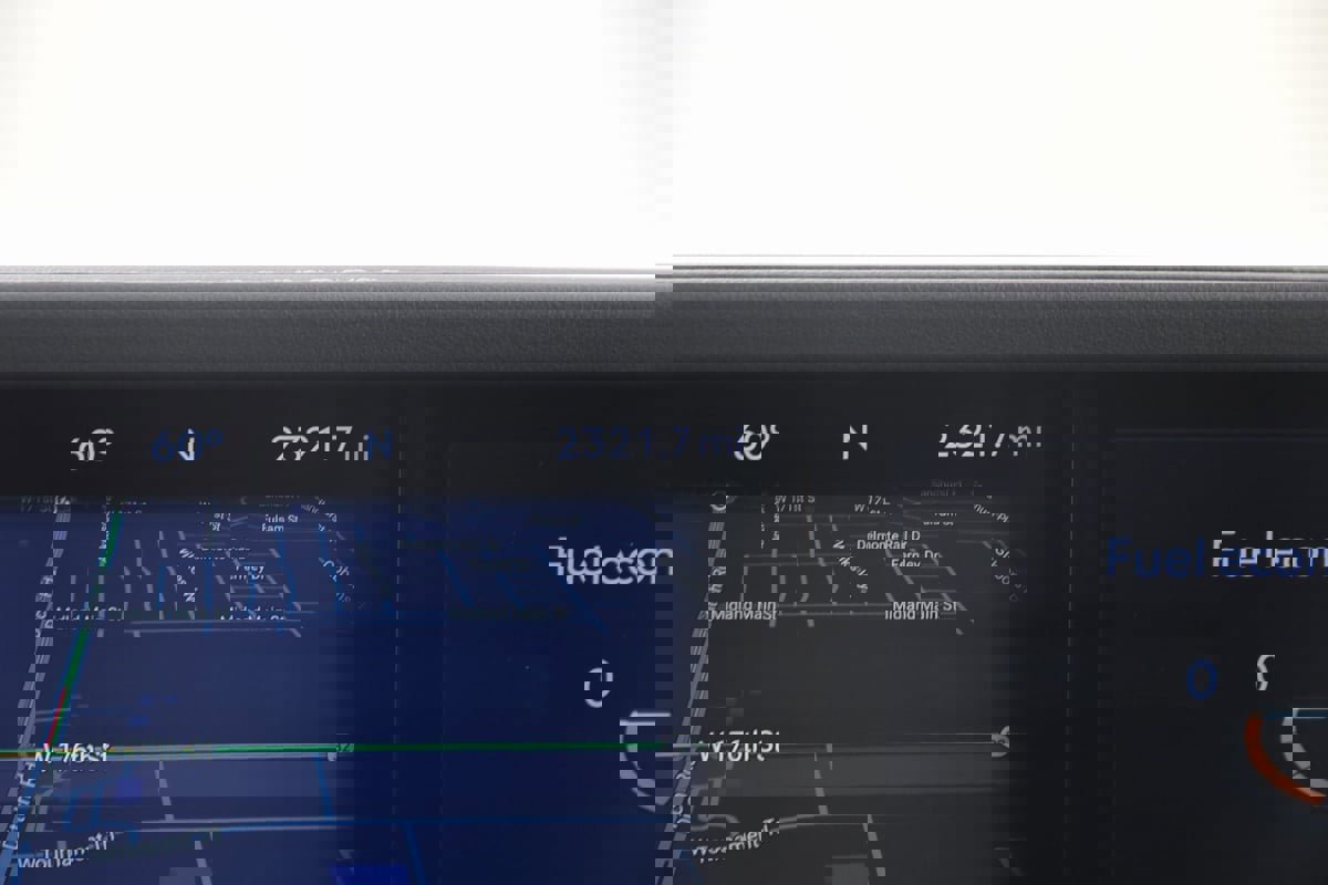 Used 2025 Lincoln Nautilus Premier image 42