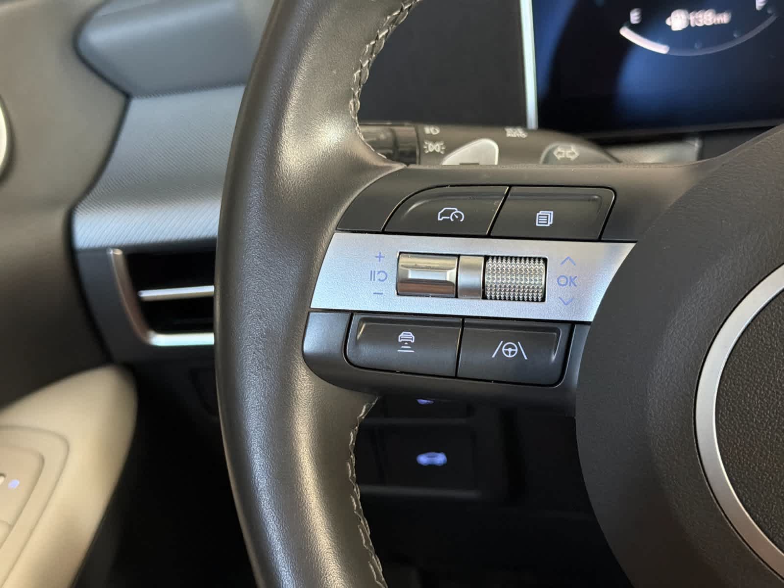 Used 2024 Hyundai Sonata SEL w/ Convenience Package FWD image 25
