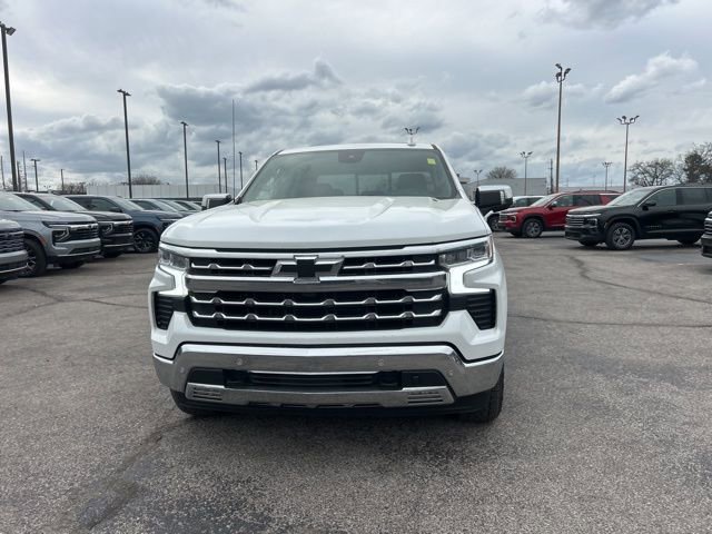 Used 2025 Chevrolet Silverado 1500 LTZ w/ LTZ Premium Package image 8
