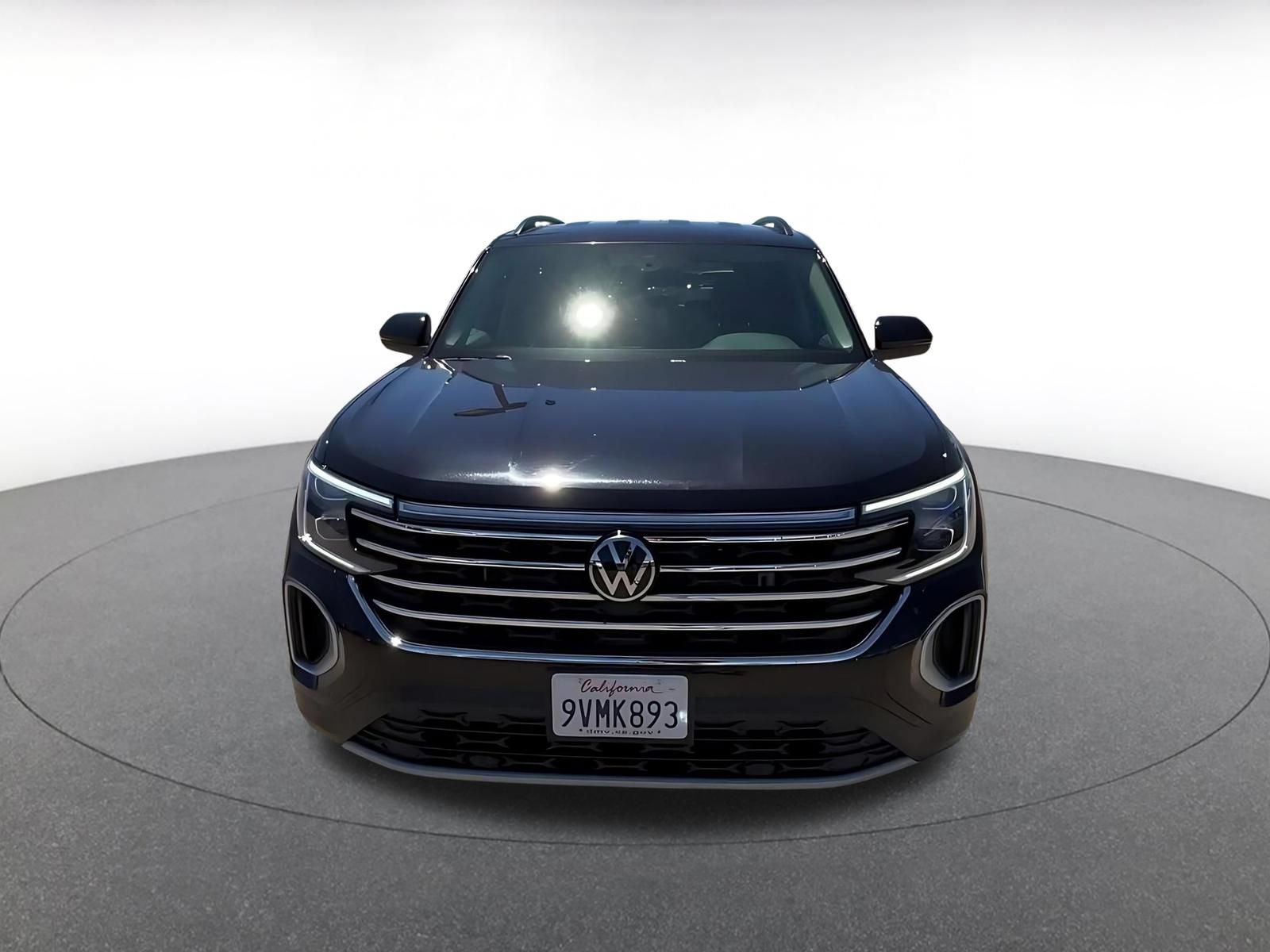 Used 2026 Volkswagen Atlas SE FWD image 4