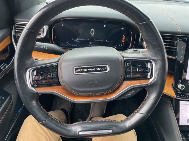 Used 2022 Jeep Grand Wagoneer Series III image 14