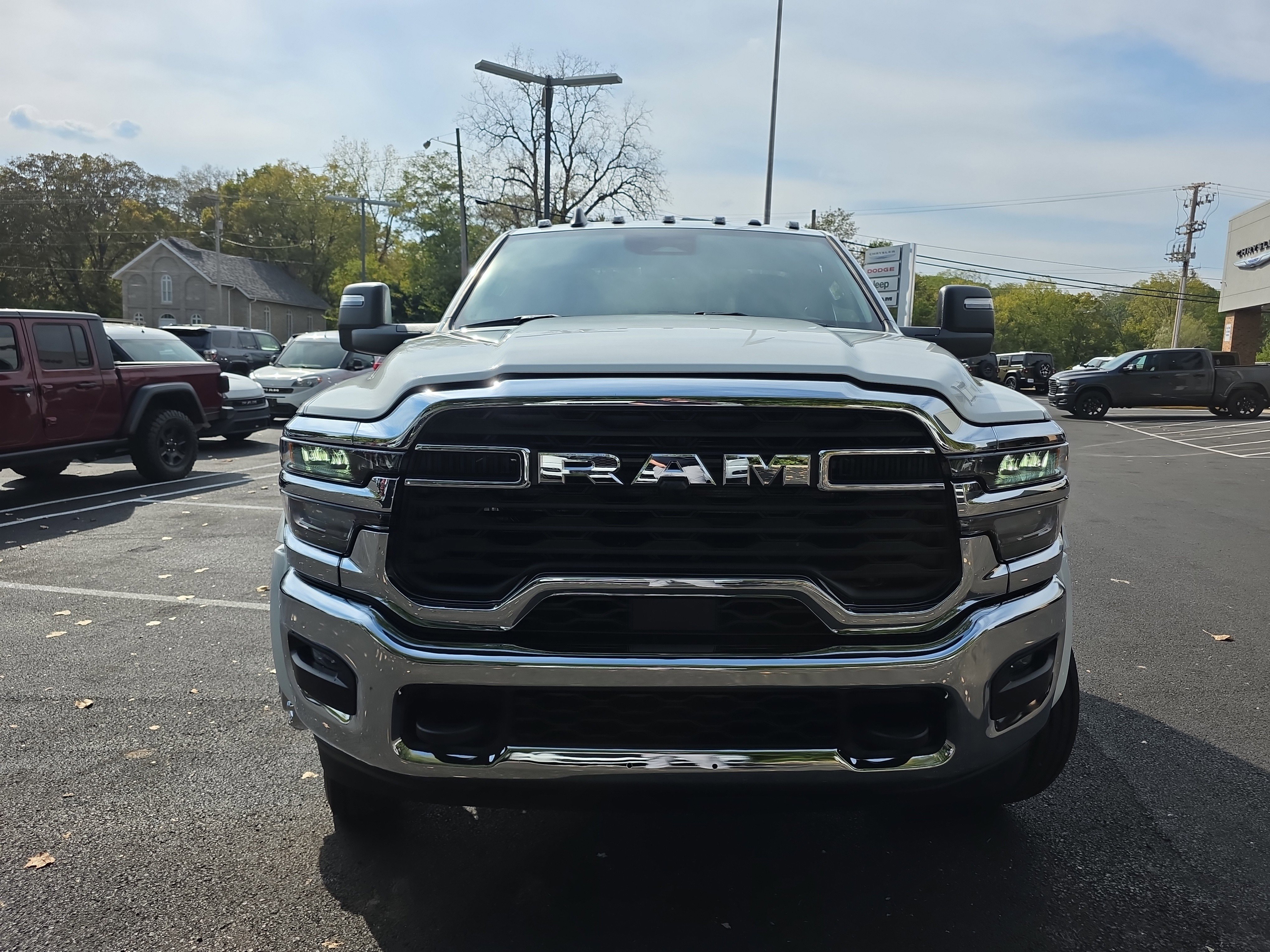 New 2026 RAM 5500 4x4 Regular Cab image 15