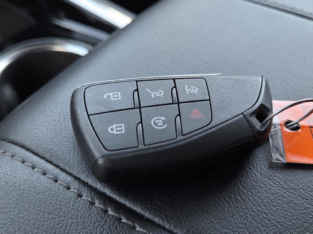 Used 2025 Chevrolet Tahoe Z71 AWD/4WD image 48