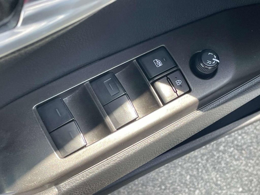 Used 2024 Toyota Camry LE FWD image 14