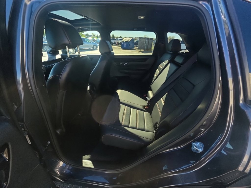 Used 2025 Honda CR-V Sport Touring image 28