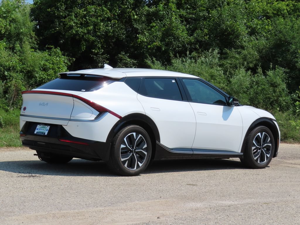 Certified 2023 Kia EV6 Wind w/ Wind Technology Package AWD/4WD image 3