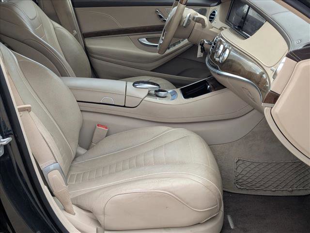 Used 2017 Mercedes-Benz S 550 Sedan image 23