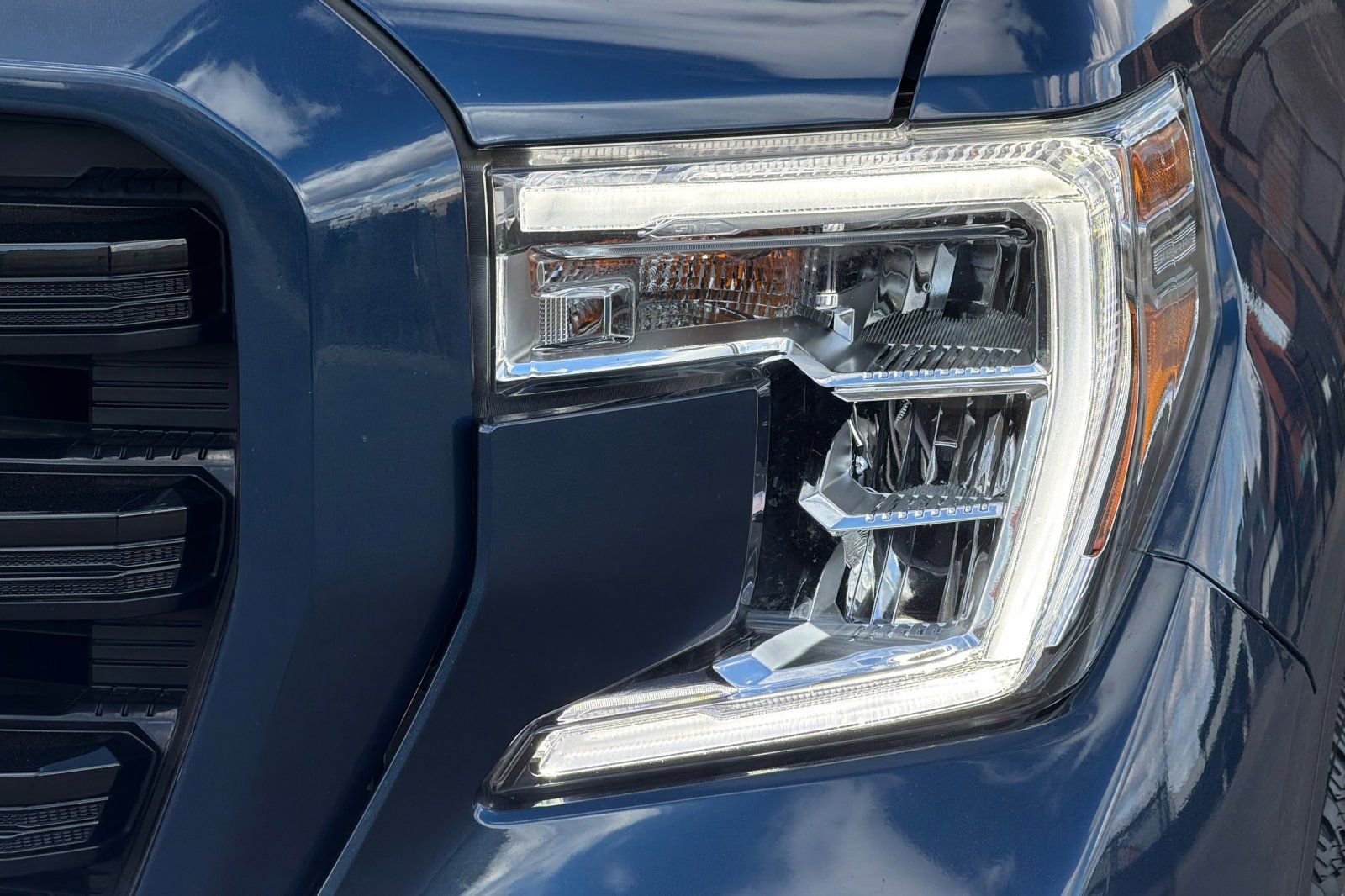 Used 2021 GMC Sierra 1500 Elevation image 46