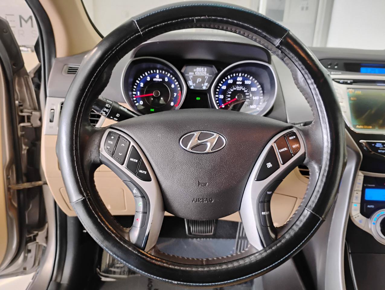 Used 2013 Hyundai Elantra Limited w/ Technology Pkg FWD image 69