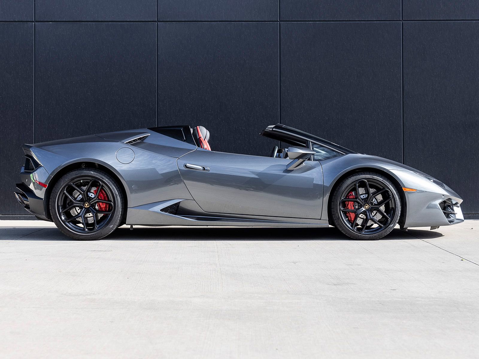 Used 2019 Lamborghini Huracan LP 580-2 image 12