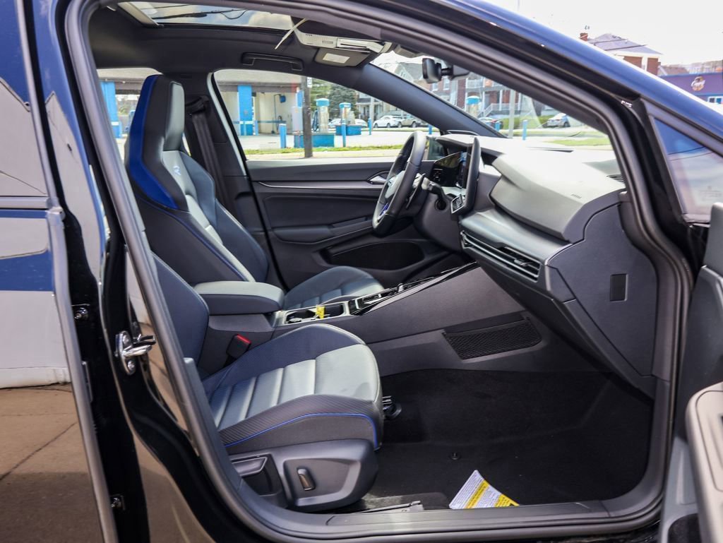 New 2026 Volkswagen Golf image 29