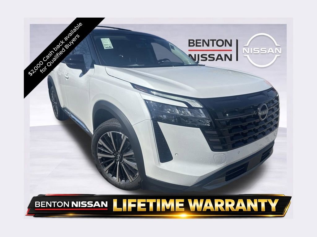 New 2026 Nissan Pathfinder Platinum image 1