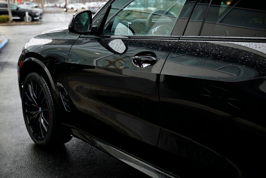 New 2026 BMW X5 sDrive40i w/ M Sport Package image 11