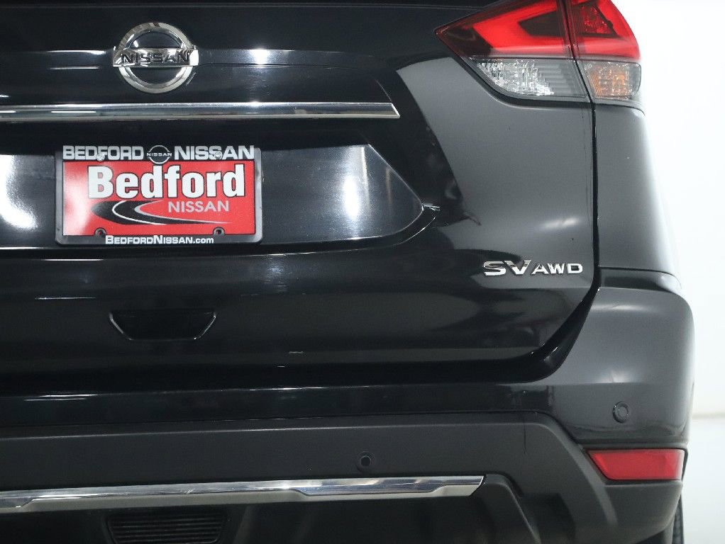 Used 2019 Nissan Rogue SV w/ Premium Package image 46