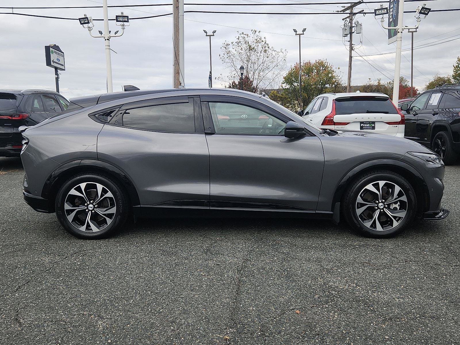 Used 2021 Ford Mustang Mach-E Premium image 7