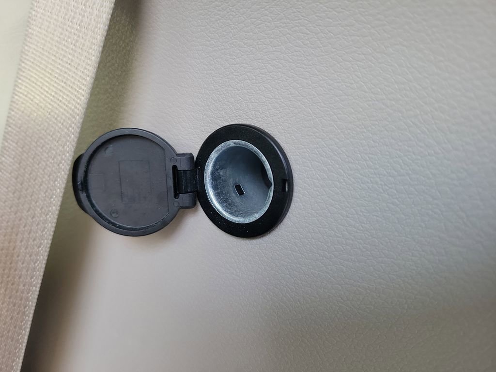 Used 2024 Chrysler Pacifica Touring-L image 30