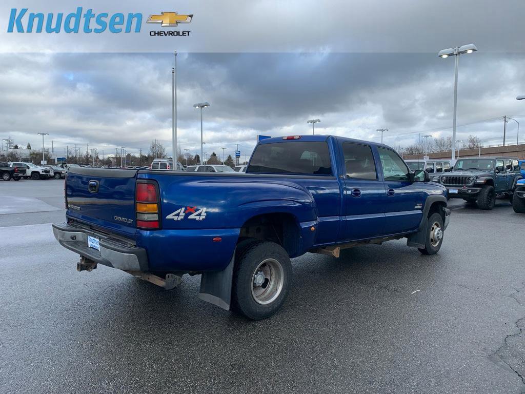 Used 2004 Chevrolet Silverado 3500 LT w/ Heavy-Duty Power Package image 7