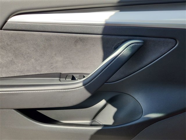 Used 2022 Tesla Model 3 Performance image 22